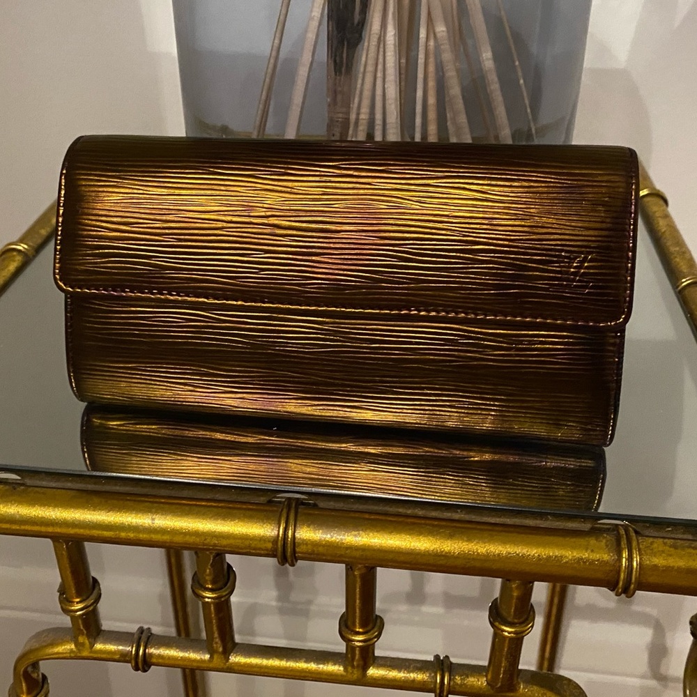 Louis Vuitton rare metallic wallet - 100% auth